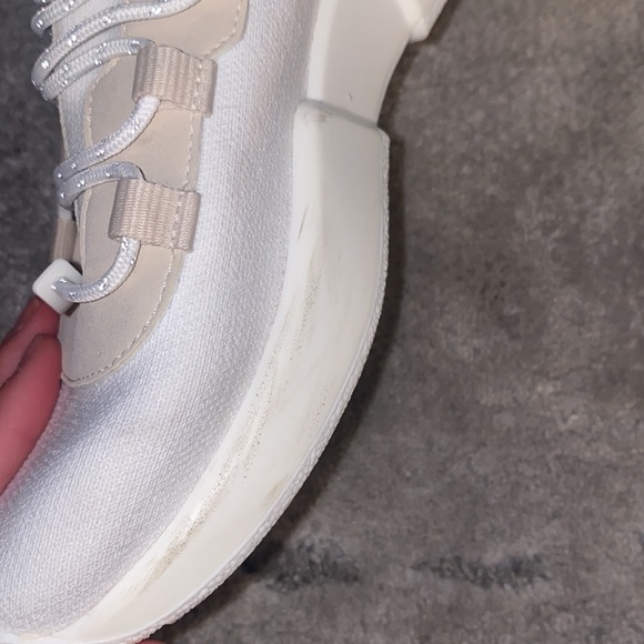 Alo sneakers - Picture 5 of 9